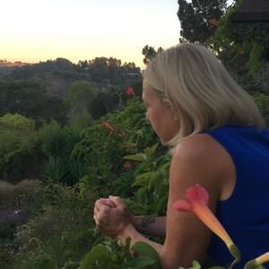 Meet your Posher, Leslie